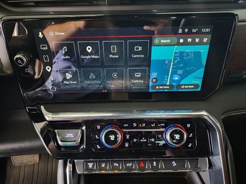 Used 2024 GMC Sierra 2500 Denali Ultimate image 27