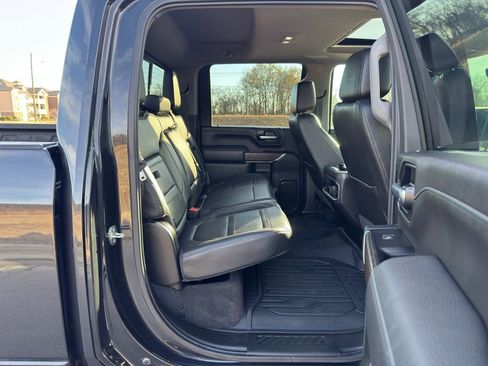 Used 2020 GMC Sierra 2500 Denali w/ Denali Ultimate Package image 23