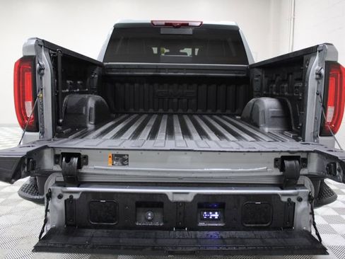 Used 2025 GMC Sierra 1500 AT4X AWD/4WD image 15