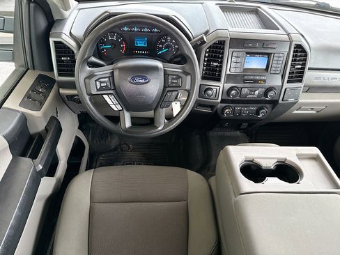 Used 2021 Ford F250 XL w/ Power Equipment Group image 17