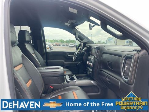 Used 2022 GMC Sierra 2500 AT4 w/ AT4 Preferred Package AWD/4WD image 29
