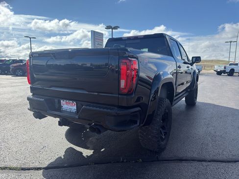 Used 2020 GMC Sierra 1500 AT4 w/ AT4 Premium Package AWD/4WD image 5