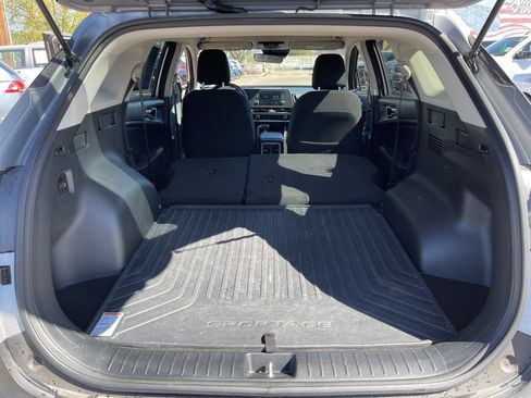 Used 2025 Kia Sportage LX FWD image 12
