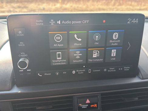 Used 2024 Honda Pilot TrailSport image 19