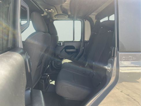 Used 2023 Jeep Gladiator Sport AWD/4WD image 21