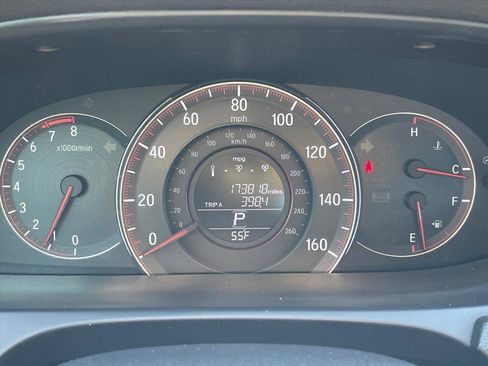 Used 2016 Honda Accord Sport image 11