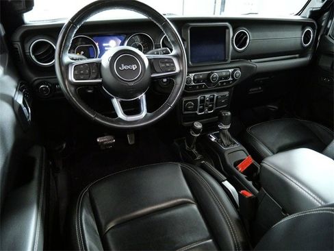 Used 2021 Jeep Gladiator Overland w/ Popular Equipment Package image 4