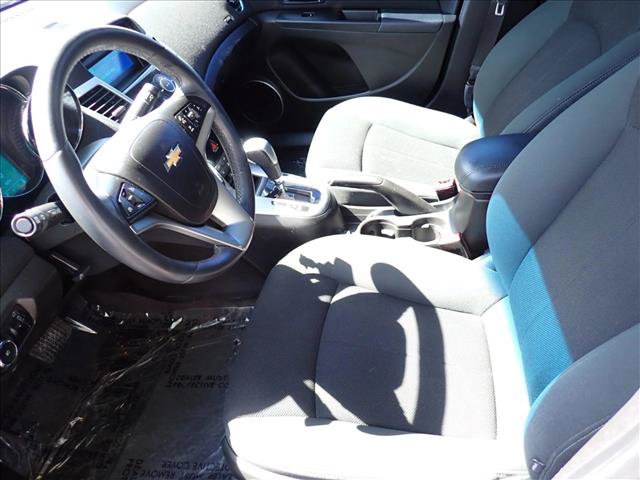 Used 2011 Chevrolet Cruze LT w/ RS Package FWD image 9