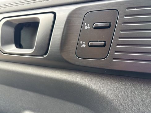 Used 2025 Hyundai Santa Fe Calligraphy image 17