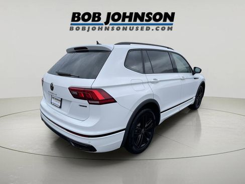 Used 2022 Volkswagen Tiguan SE R-Line image 6