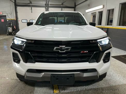 Used 2023 Chevrolet Colorado Z71 w/ Z71 Convenience Package 2 image 10