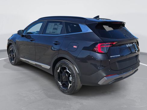 New 2026 Kia Sportage EX image 7