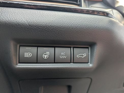 New 2026 Toyota Grand Highlander AWD Hybrid image 22