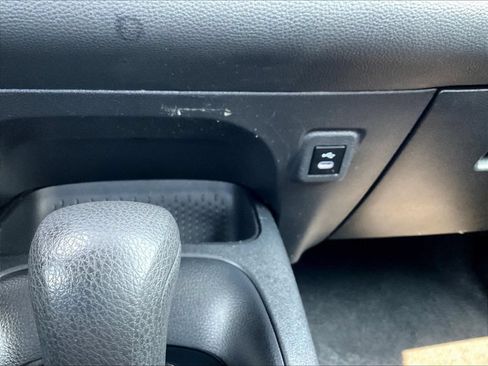 Used 2023 Toyota Corolla LE FWD image 18