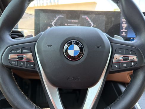 Used 2023 BMW 330i Sedan w/ Convenience Package RWD image 12