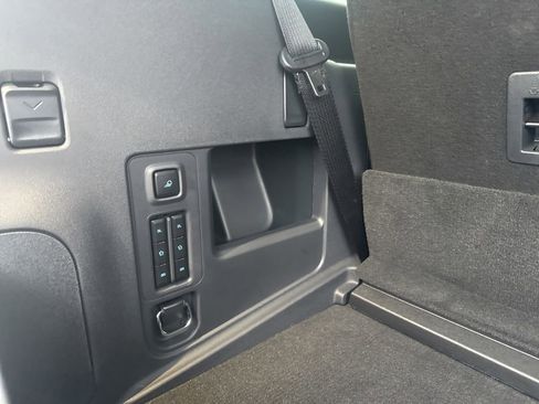 Used 2025 Ford Expedition Active image 45