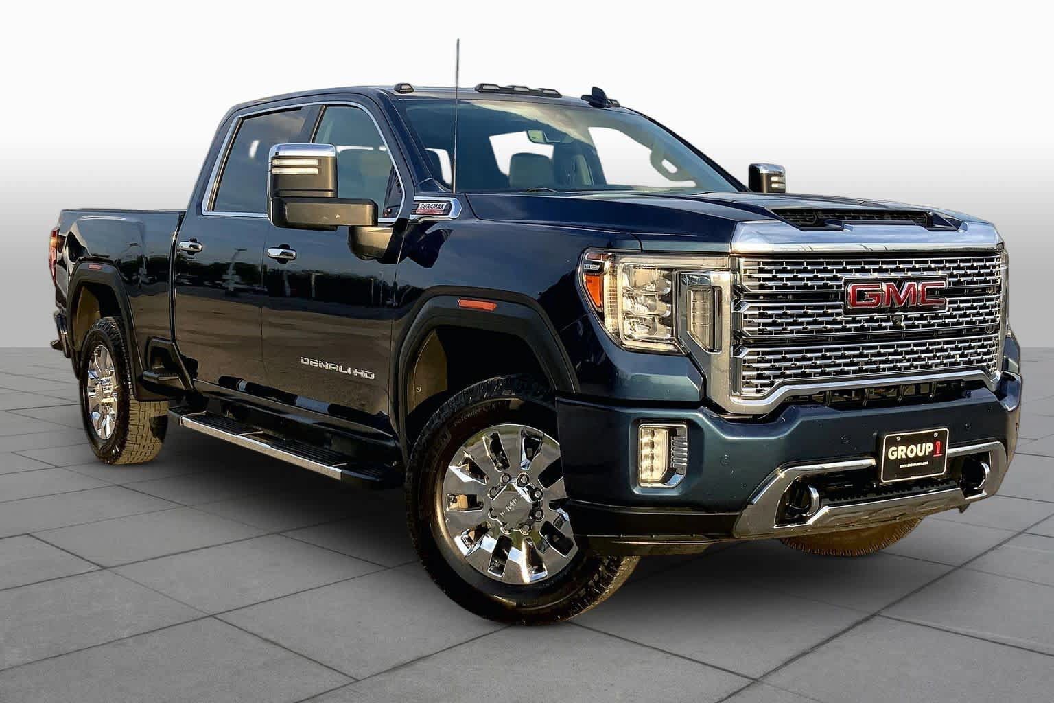 Used 2020 GMC Sierra 2500 Denali w/ Denali Ultimate Package AWD/4WD image 3