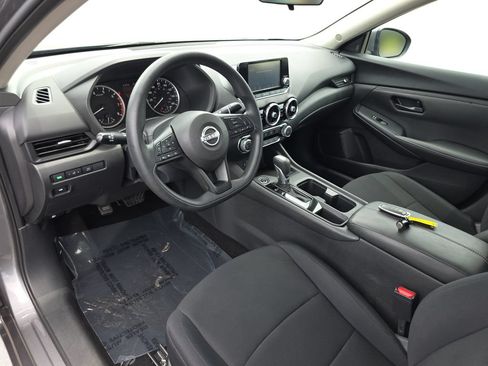 Used 2024 Nissan Sentra S FWD image 16