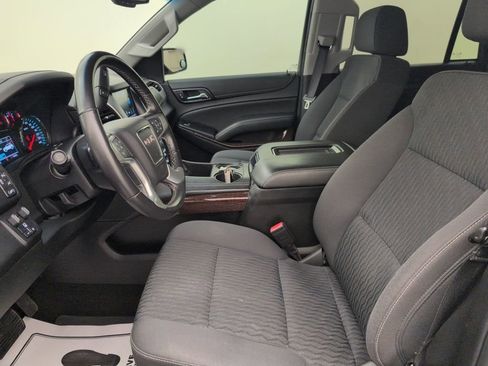 Used 2018 GMC Yukon SLE w/ SLE Value Package image 5