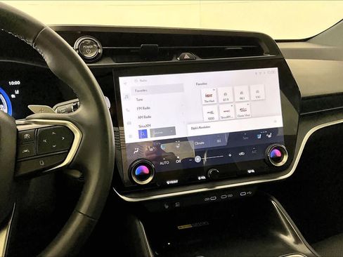 Used 2023 Lexus RZ 450e Premium image 6