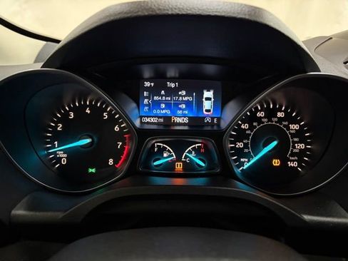 Used 2019 Ford Escape SE image 52