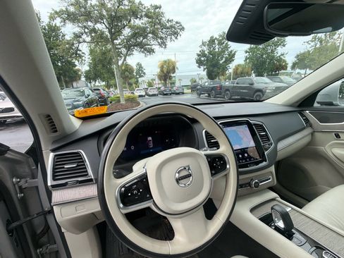 Certified 2024 Volvo XC90 B6 Plus w/ Protection Package Premier AWD/4WD image 28