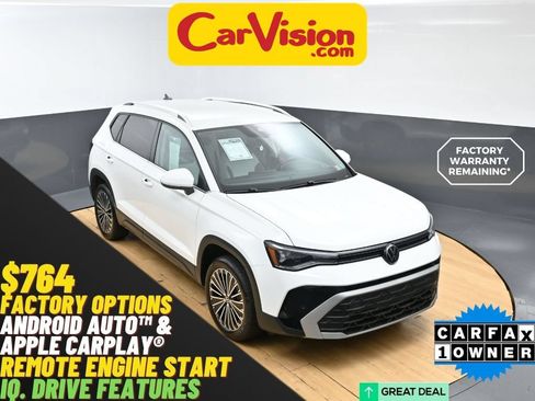 Used 2025 Volkswagen Taos SE FWD image 1