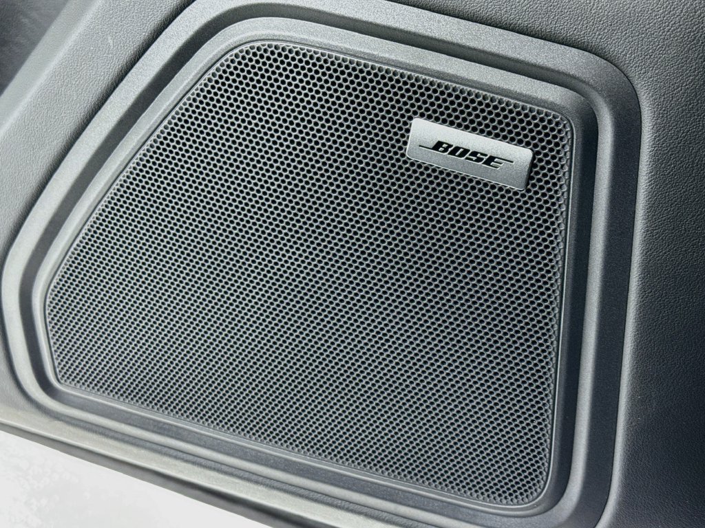 Certified 2024 Porsche Macan GTS AWD/4WD image 12