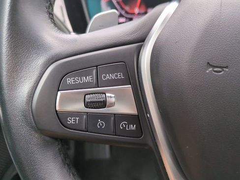 Used 2020 BMW 330i Sedan w/ Convenience Package RWD image 29