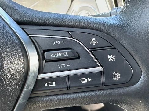 Used 2022 INFINITI Q50 Luxe w/ Cargo Package AWD/4WD image 16