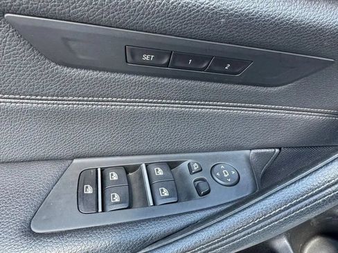Used 2019 BMW 530i xDrive w/ Convenience Package AWD/4WD image 13