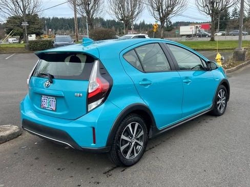 Used 2018 Toyota Prius C Four image 7