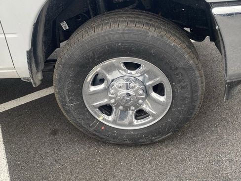 New 2026 RAM 2500 Tradesman w/ Chrome Appearance Group image 11