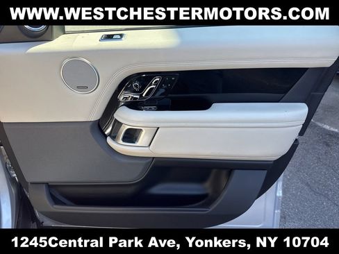 Used 2020 Land Rover Range Rover HSE AWD/4WD image 13