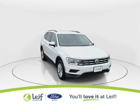 Used 2019 Volkswagen Tiguan SE image 2