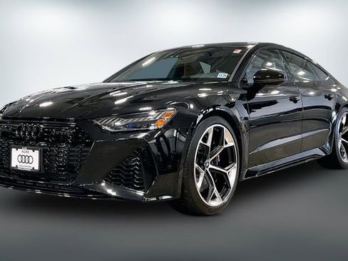 Used 2024 Audi RS 7 Performance AWD/4WD image 2
