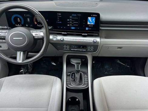 Used 2024 Hyundai Kona SEL FWD image 17