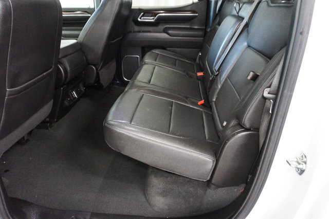 Used 2025 GMC Sierra 1500 SLT AWD/4WD image 15