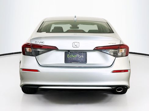 Used 2025 Honda Civic Sport image 7