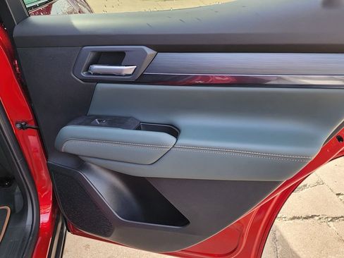 New 2026 GMC Terrain AT4 w/ Convenience Package III AWD/4WD image 42