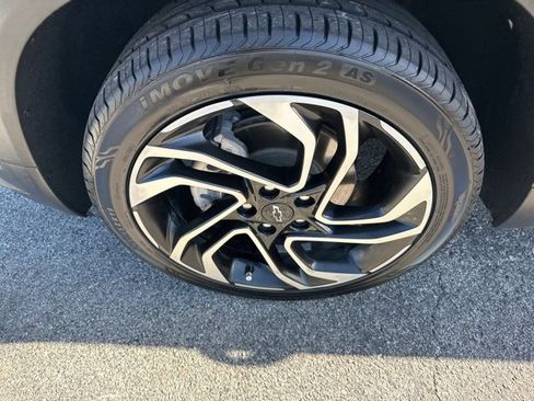 Used 2024 Chevrolet TrailBlazer RS image 49