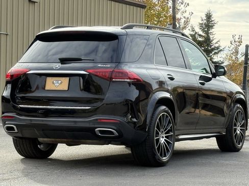 Used 2020 Mercedes-Benz GLE 350 4MATIC w/ AMG Line Exterior image 6