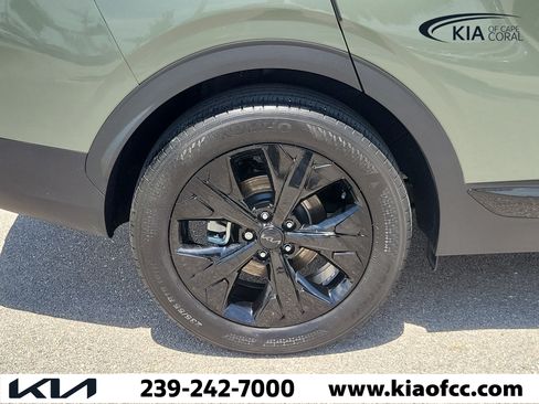 Certified 2025 Kia Sportage X-Line AWD/4WD image 9