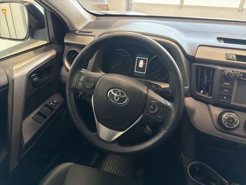 Used 2018 Toyota RAV4 LE w/ All Weather Liner Package image 26