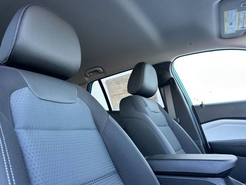 New 2026 Chevrolet Trax LT FWD image 17