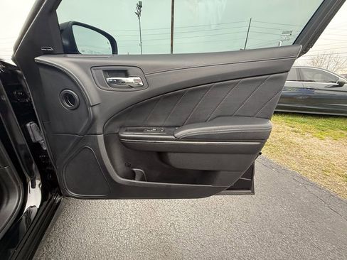 Used 2022 Dodge Charger SRT Hellcat w/ Harman/Kardon Audio Group image 22