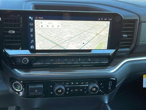 Used 2025 Chevrolet Silverado 1500 LT Trail Boss w/ Convenience Package II image 17