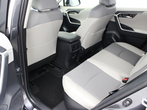 Used 2025 Toyota RAV4 Limited w/ Advanced Technology Package AWD/4WD image 30