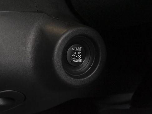 Used 2023 RAM ProMaster 2500 FWD image 26