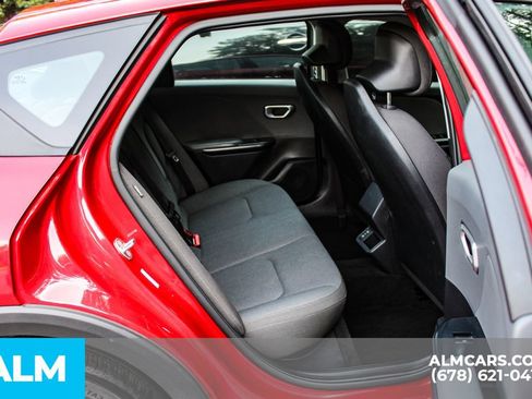 Used 2025 Kia K4 FWD image 19